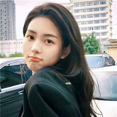 校草是女生